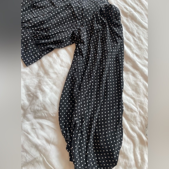 Black Silk Polka Dot Women's V Crop Blouse - Picture 2 of 12